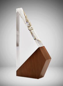 Crystal/Timber Triangle-Red/Brown Timber 205mm